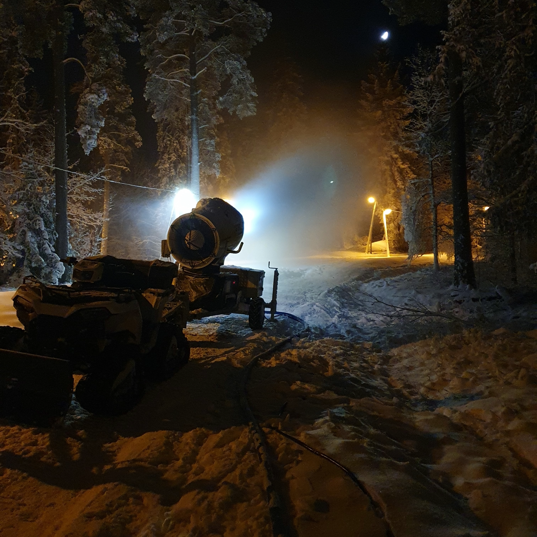 image: Demo snökanon och annat småfix inför vintern